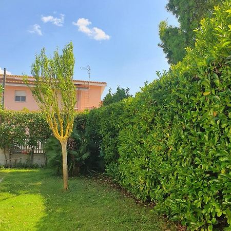 Andrea'S House Villa Fiumicino Buitenkant foto